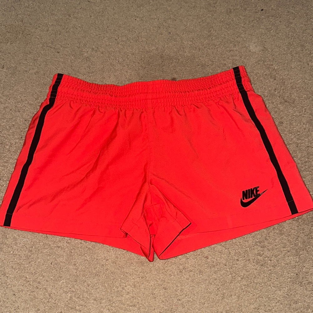 XS Nike shorts